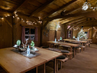 XMAS Party im Stadl 21 im Weingut von Neveu
